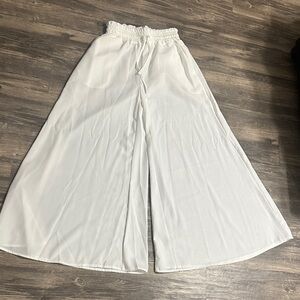 Extra Wide-Leg Palazzo Pants white